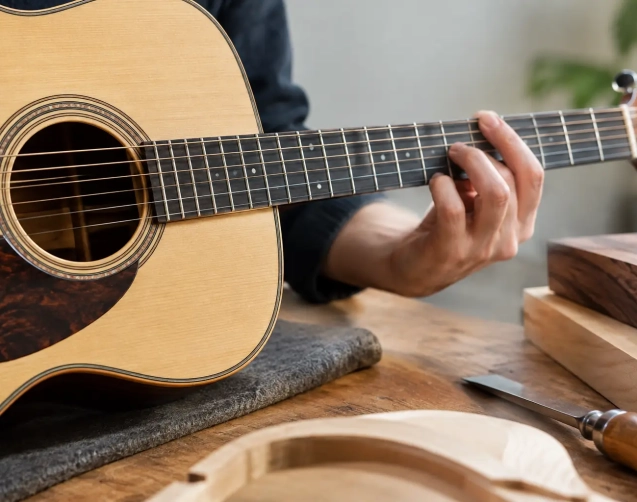 Top Guitar Features for Fingerstyle Comfort